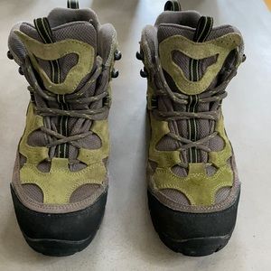 Zamberlan kids hiking boots